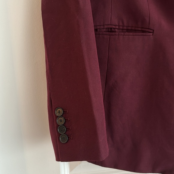 Unique Maroon/Black Full Women’s Suit - Picture 2 of 9